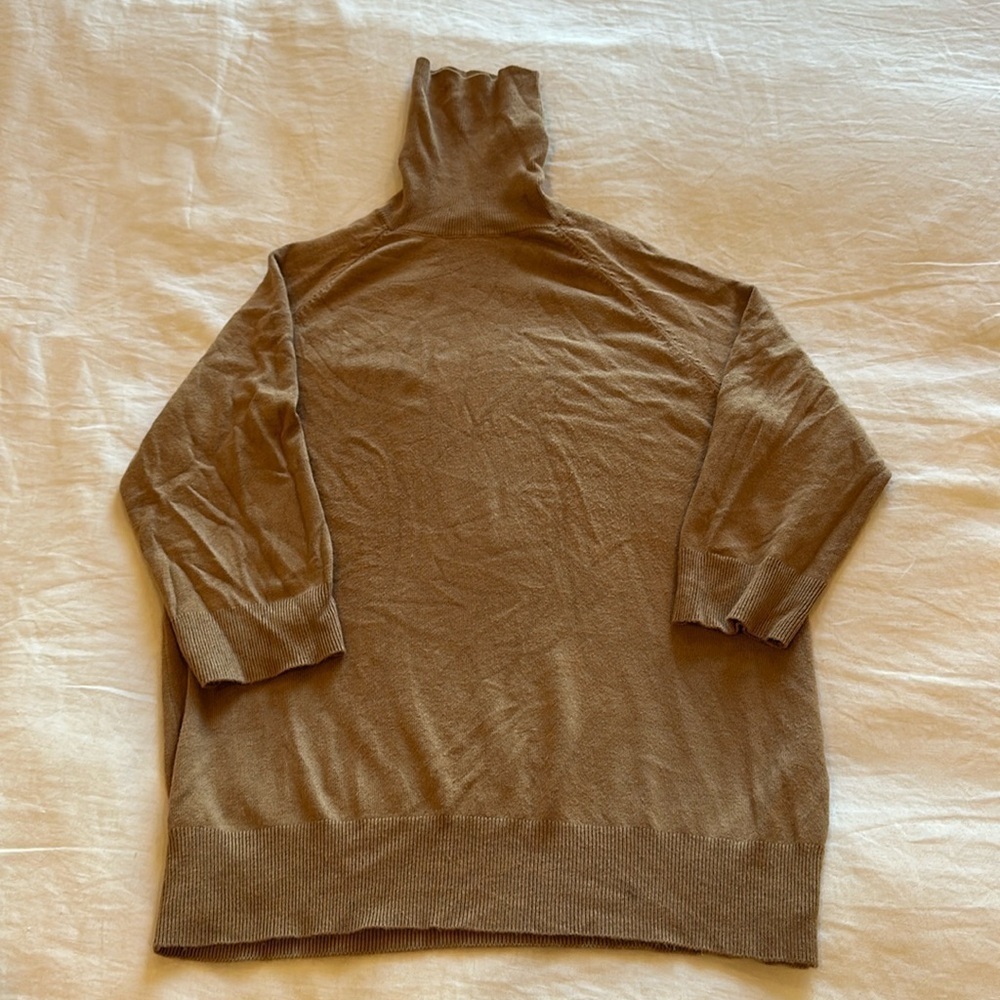 Zara knit short sleeve sweater. Size S​​​​​​​